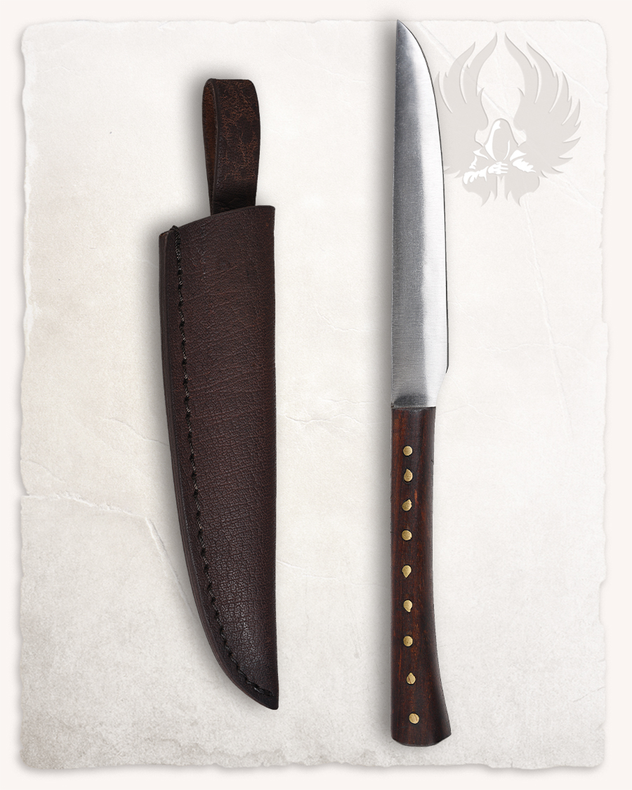 Vera knife with wooden handle