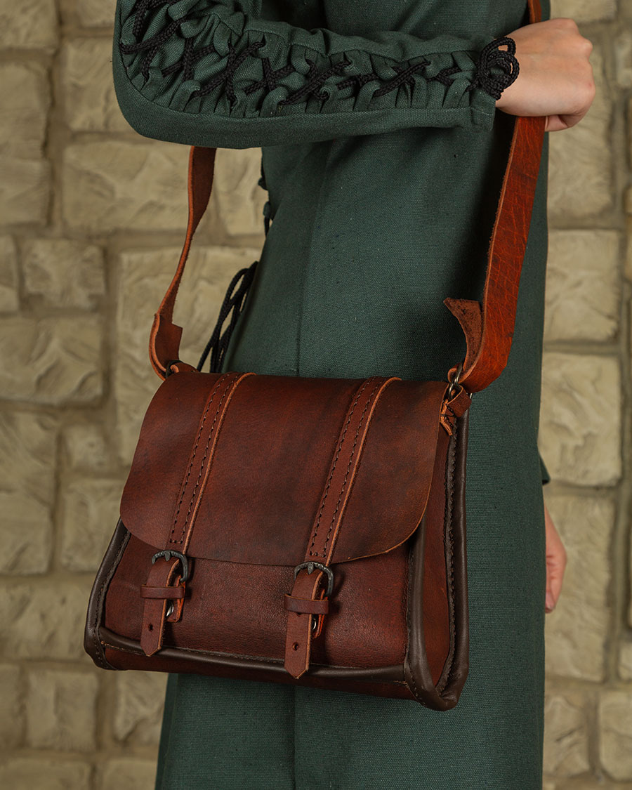 Belwar Shoulder Bag brown