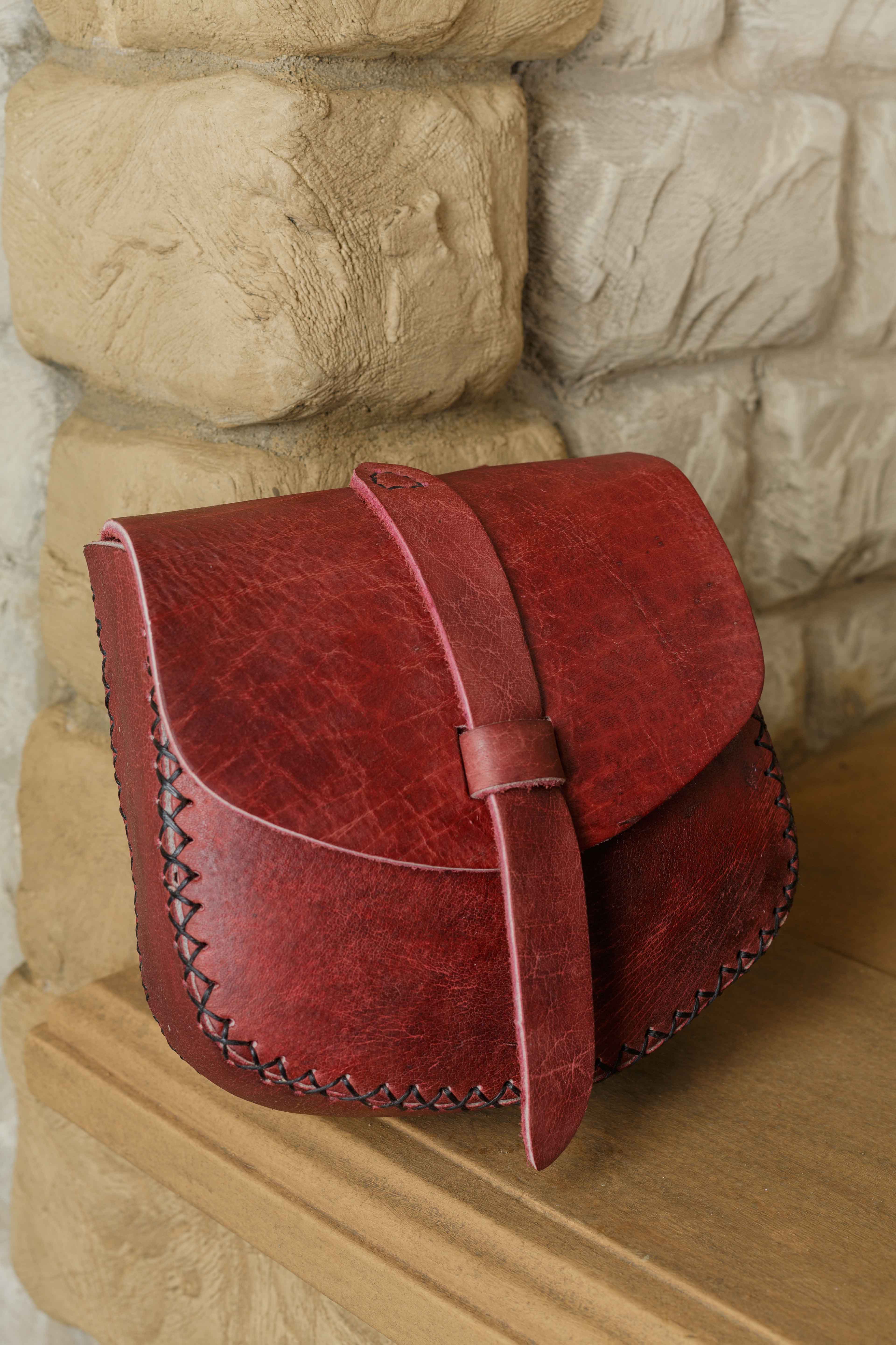 Louis belt bag large burgundy Limited Edition